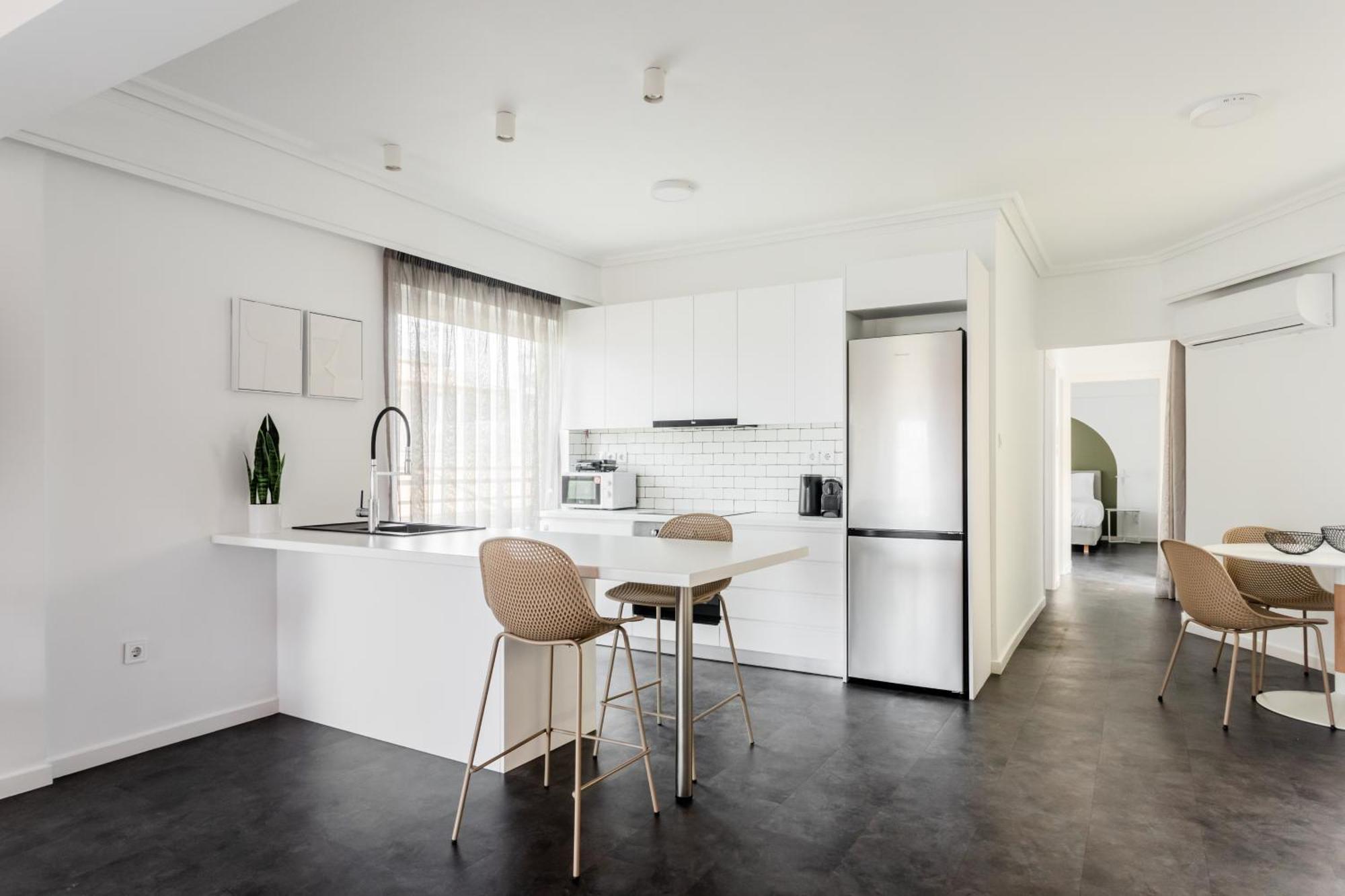 Aparthotel Onezerotwo By Zoia Living à Athènes Extérieur photo