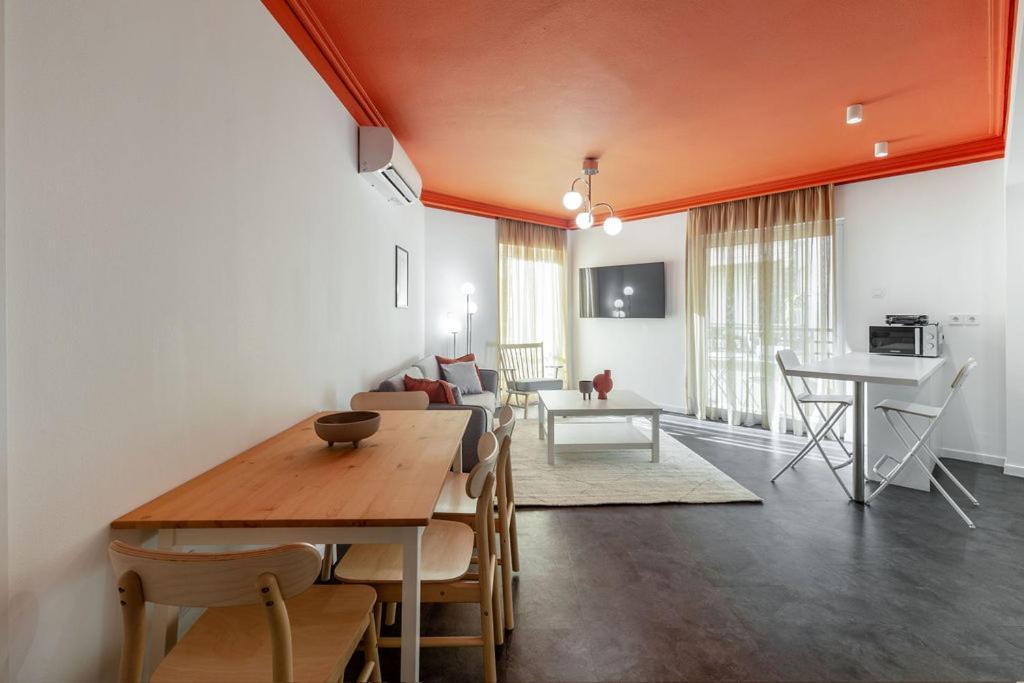 Aparthotel Onezerotwo By Zoia Living à Athènes Extérieur photo